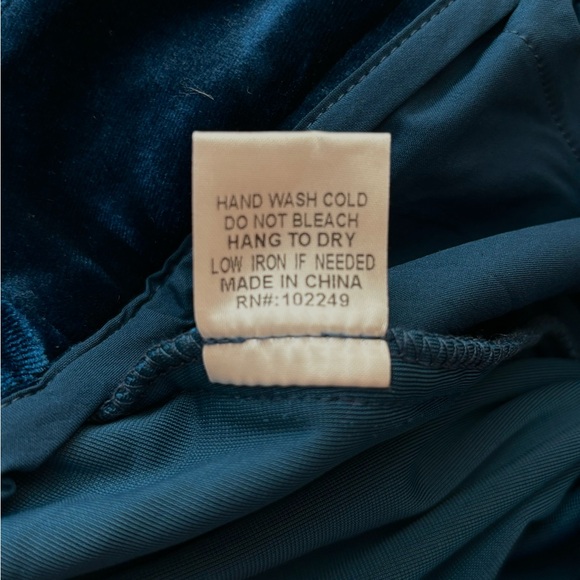 THE PORTER COLLECTIVE Citlali Teal Velvet Pants, size 1X, NWOT - Picture 9 of 9